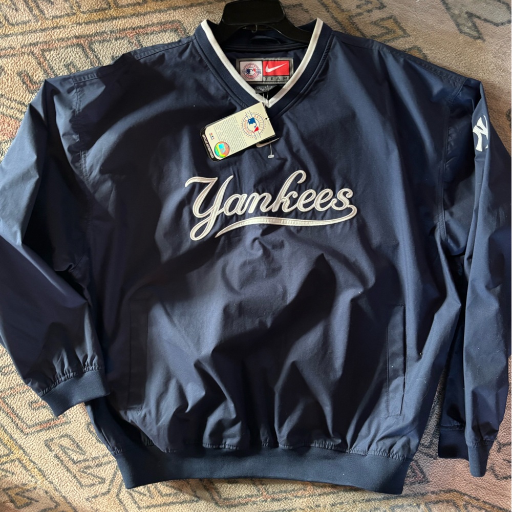 Nike Navy Blue Yankees Lightweight Jacket